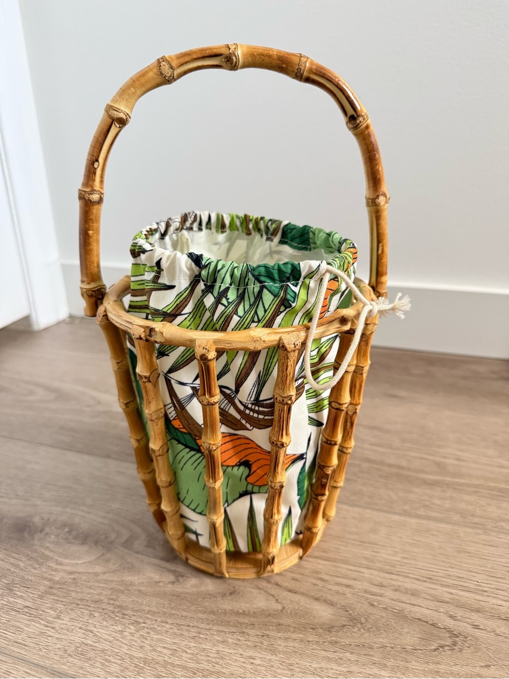 Resortwear Bamboo Handle Tropical Print Drawstring Bag